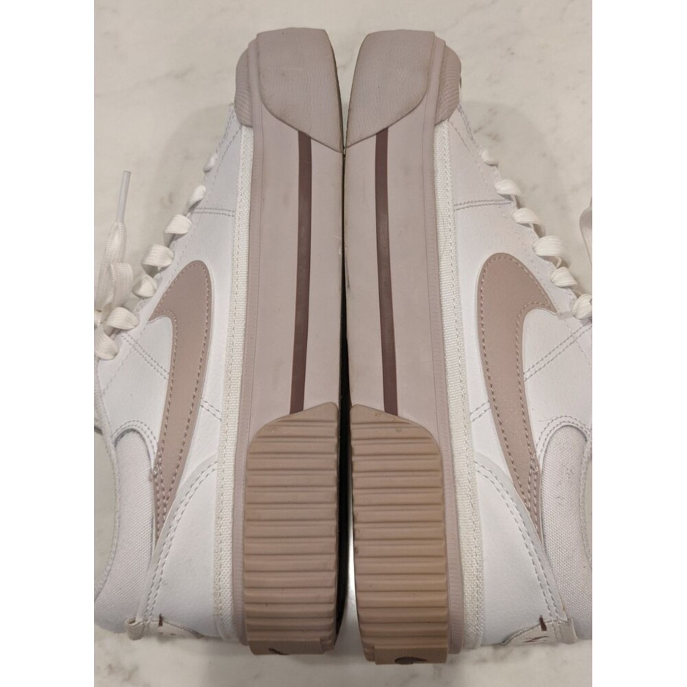 Women's NIKE Court Legacy Lift Shoes in White/Smokey Mauve Platform Sneakers 7.5 - Picture 8 of 11